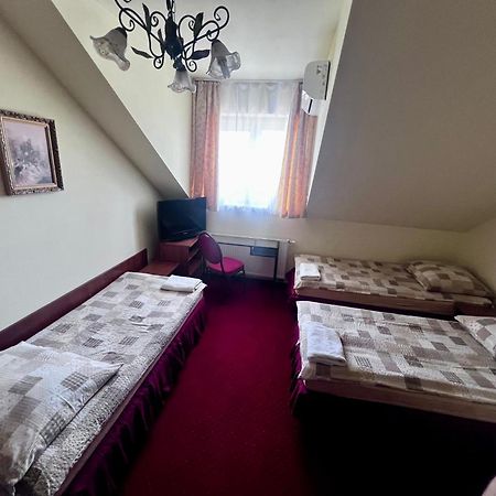 Zajazd Skorpion B&B Oświęcim Esterno foto